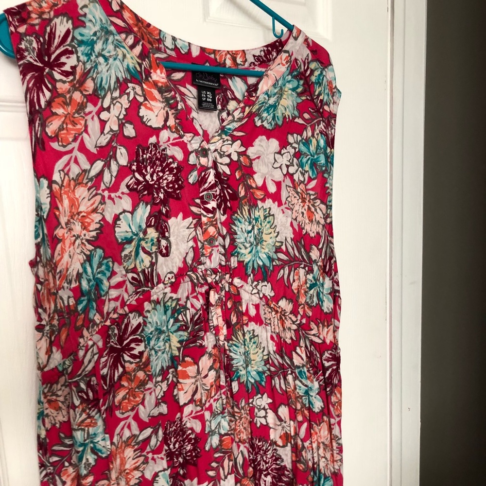 GUC floral print maternity top